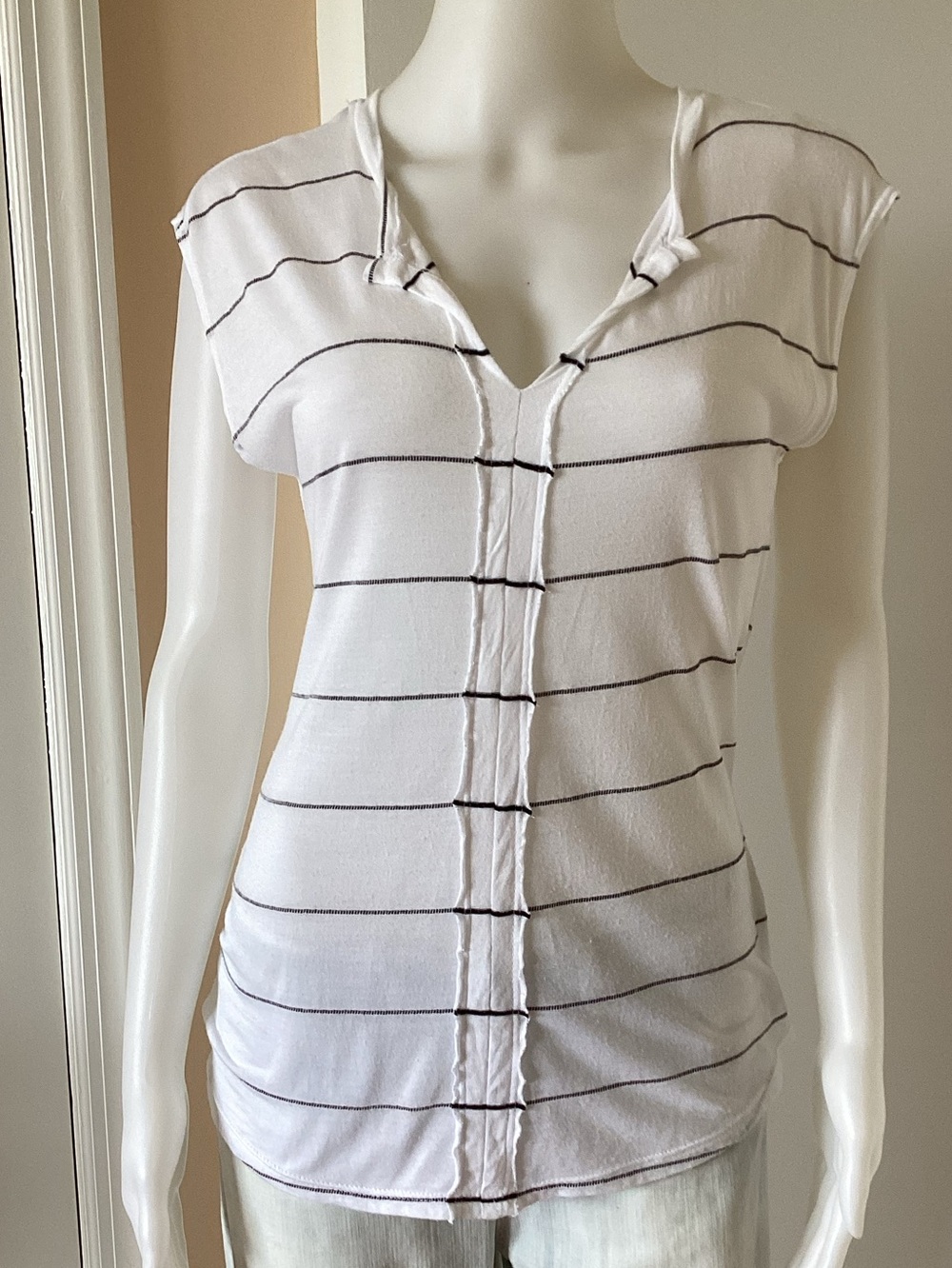 Casual White Striped Cap-Sleeve Top